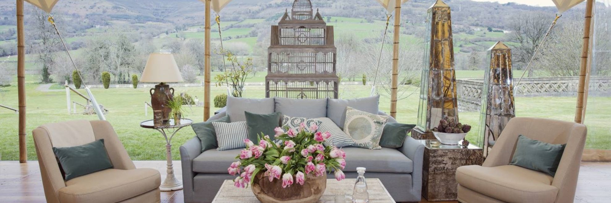 Ten by Fifteen Stretch Tent